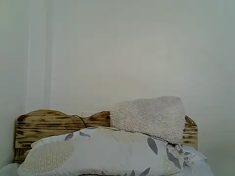 Sweetbrowna webcam