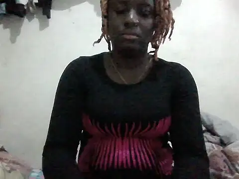 pinky-lip webcam