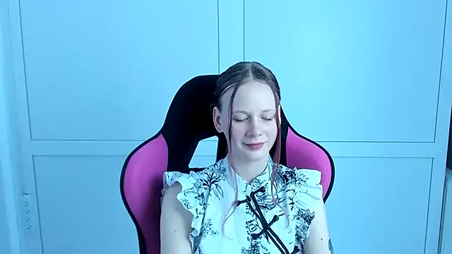 Skylar_spring webcam