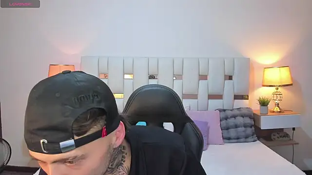 Zeus_damian21 webcam