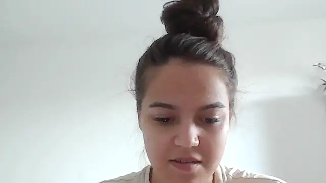 di_gi - Di_Gi's free webcam - UK Sex Cams