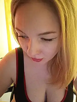 Katy_Brie webcam