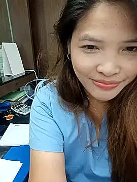 Wild_OfficeGirl_Margarett webcam