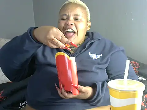 Taraj_thee_thick webcam