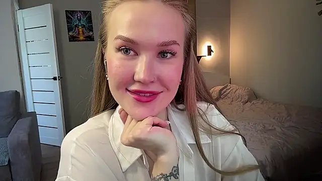 LustfulDiana webcam