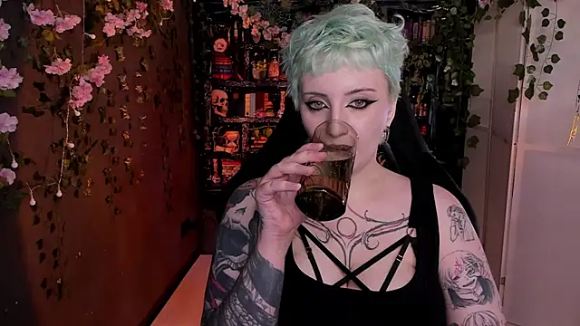 AsheLucker webcam