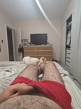 MysterBearMG webcam