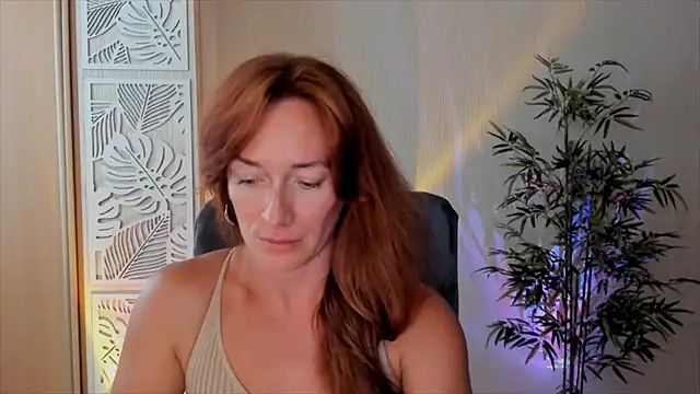 RebeccaMartinez webcam
