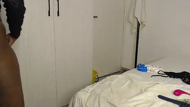 CurvyGlass webcam