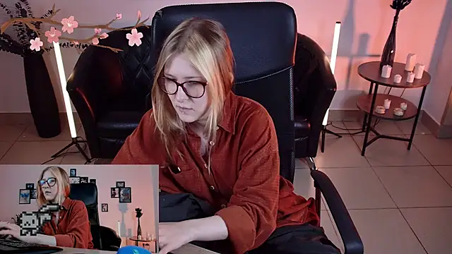 lanafitch webcam