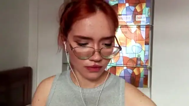 sophie_sophie - Sophie_sophie's free webcam - UK Sex Cams
