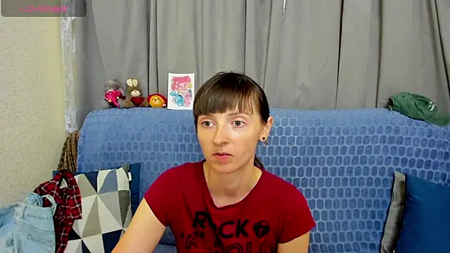 TayanaJons webcam