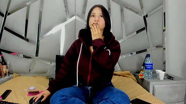Catherinee69_x webcam