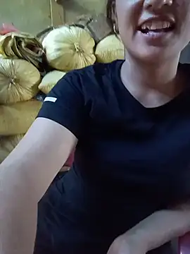 Maikute9696 webcam