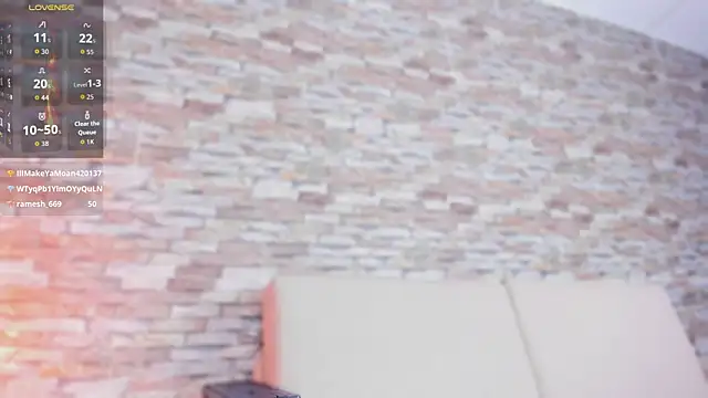 Live webcam thumbnail of zaif_thal featuring #girls and #hd