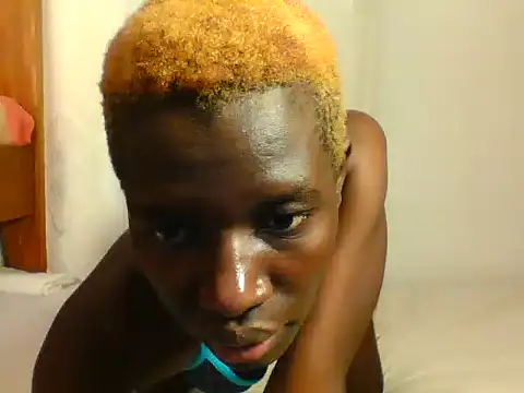 Goldy_petite webcam