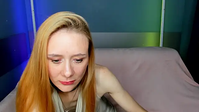NikaBond live cam on StripChat
