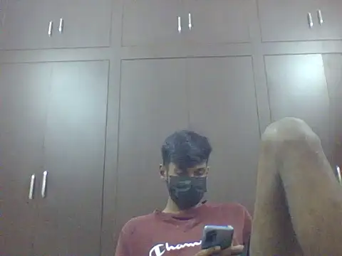 HYD_WGL_BOY live cam on StripChat