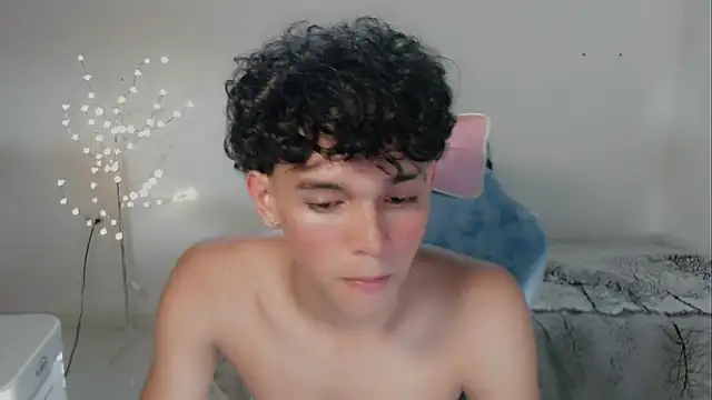 FUNNY_DICK_ live cam on StripChat