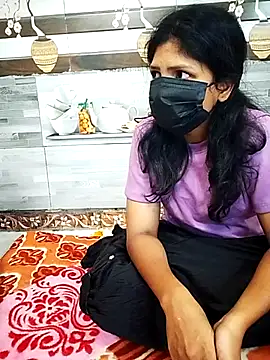 Tamil_SweetHeart Live Webcam on Stripchat