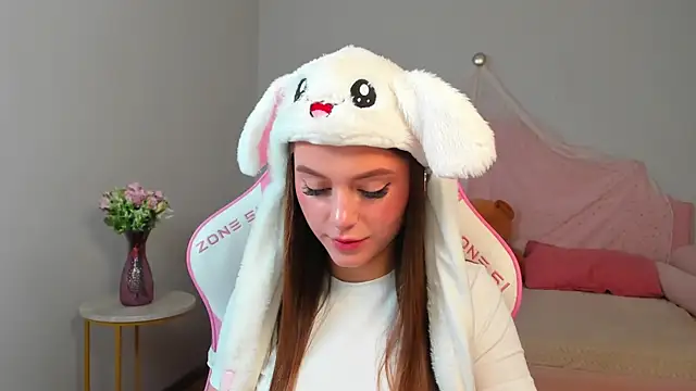 EricaFoxes webcam