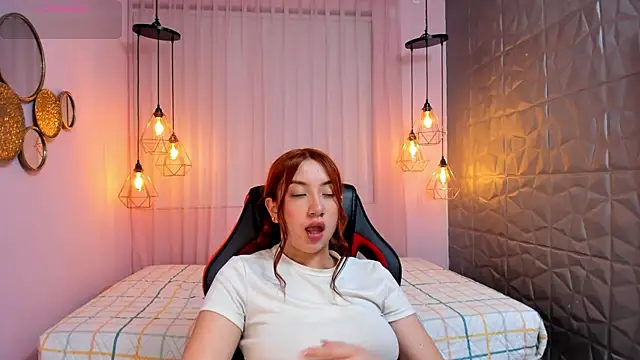 Magic_amberr live cam on StripChat