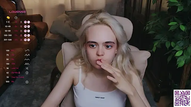 Oxcy_Secret webcam
