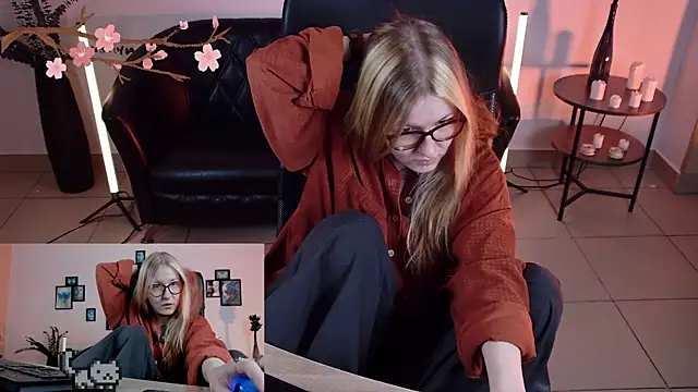 lanafitch webcam