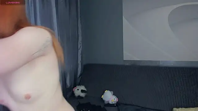 TarynPalek webcam