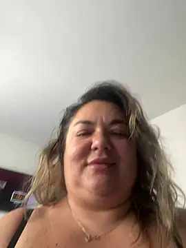 MikyVesela webcam