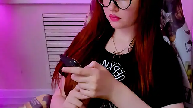 CarolGiggly webcam