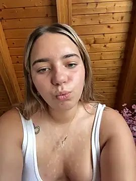 Naomi-Klein webcam