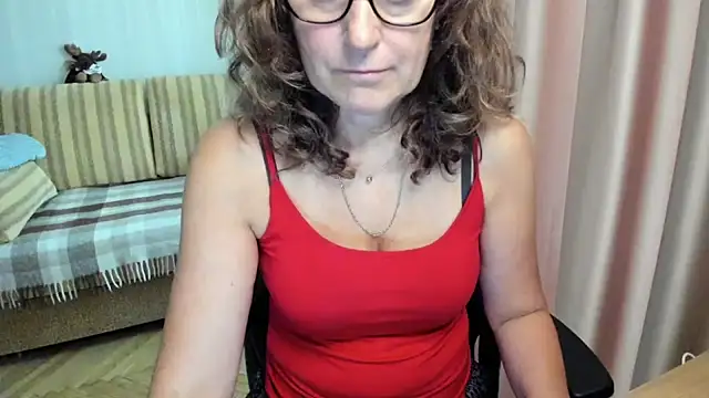 lauraoven webcam