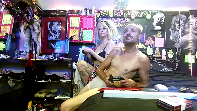 DaddyAndSplashQueen webcam