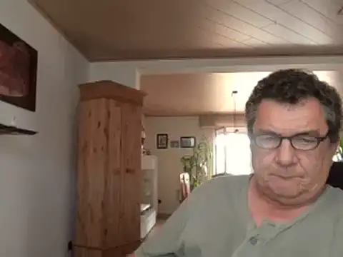 Nobbie444 live cam on StripChat