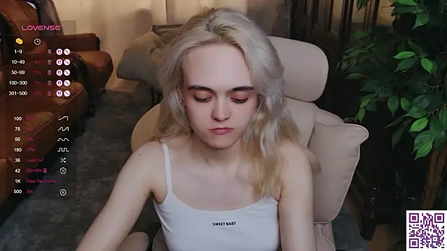 Oxcy_Secret webcam