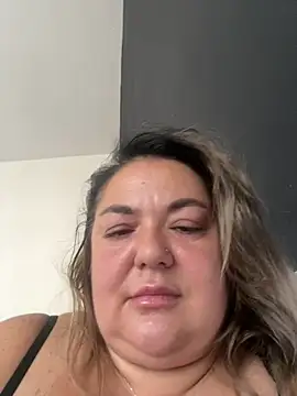 MikyVesela webcam