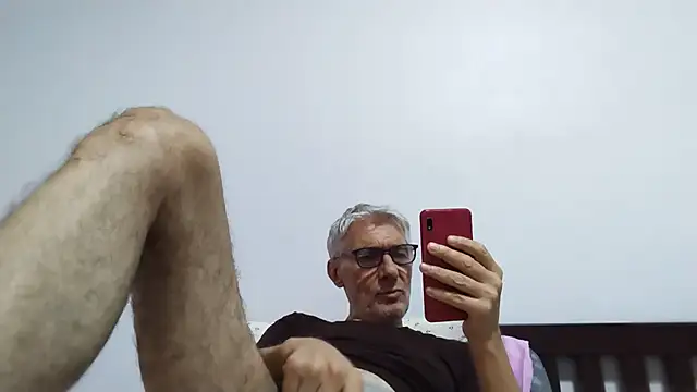 BIGUNCUTHARDCOCK webcam