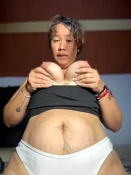 Emiily_lee webcam