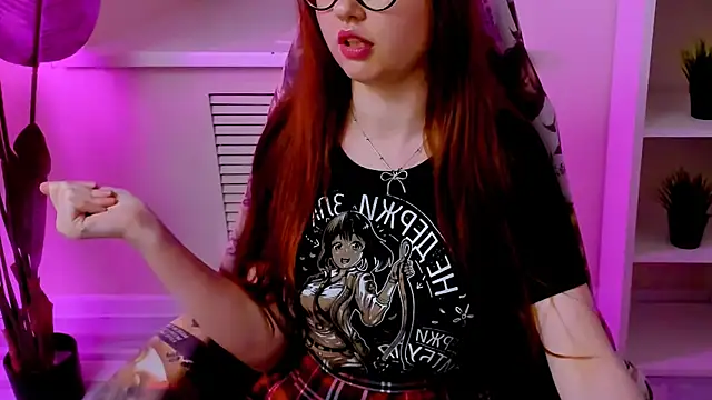 CarolGiggly webcam