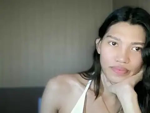Yourgoddess_jayve webcam