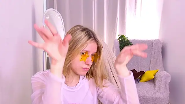 MilanaRayy webcam