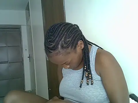 Shybitch09 webcam