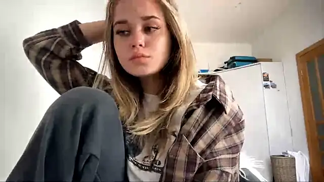 MiaRoika webcam