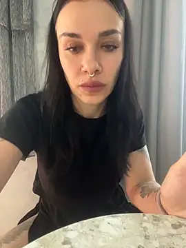 Queen_of_pain webcam