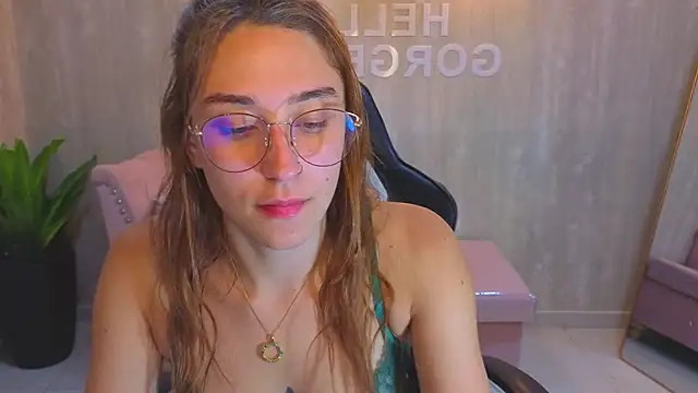 beba_fox_a - Beba_fox_a's free webcam - UK Sex Cams
