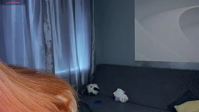 TarynPalek webcam