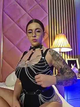 IveySin webcam