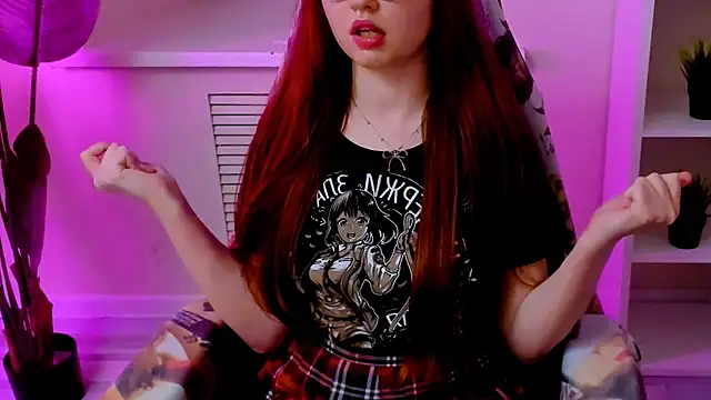 CarolGiggly webcam