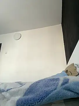 MikyVesela webcam